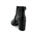 200 5850 Preto3_1-3